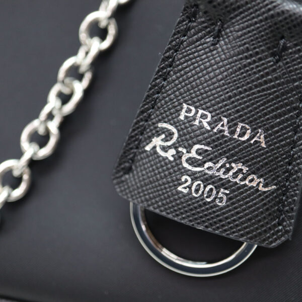 8674 11 Prada Re Edition 2005 Re Nylon Shoulder Bag Black