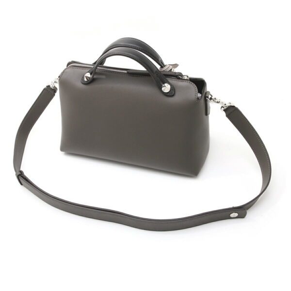 8bl146 5qj04 Fendi By The Way Leather Bag Black