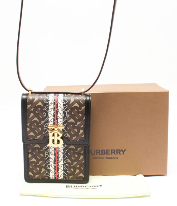 a149469001 8 Burberry Pochette Robin