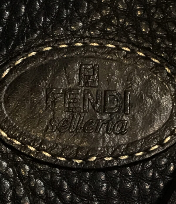 a151905009 4 Fendi Selleria Shoulder Tote Bag