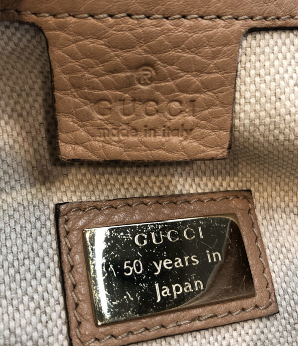 a153327002 4 Gucci Flora Handbag