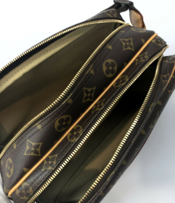 a154889001 3 Louis Vuitton Reporter PM Shoulder Bag Monogram