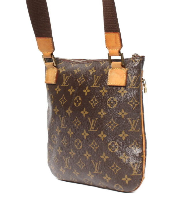 a160205001 2 Louis Vuitton Pochette Bosfall Crossbody Bag Monogram