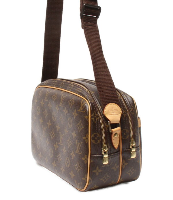 a161095012 2 Louis Vuitton Reporter PM Shoulder Bag Monogram