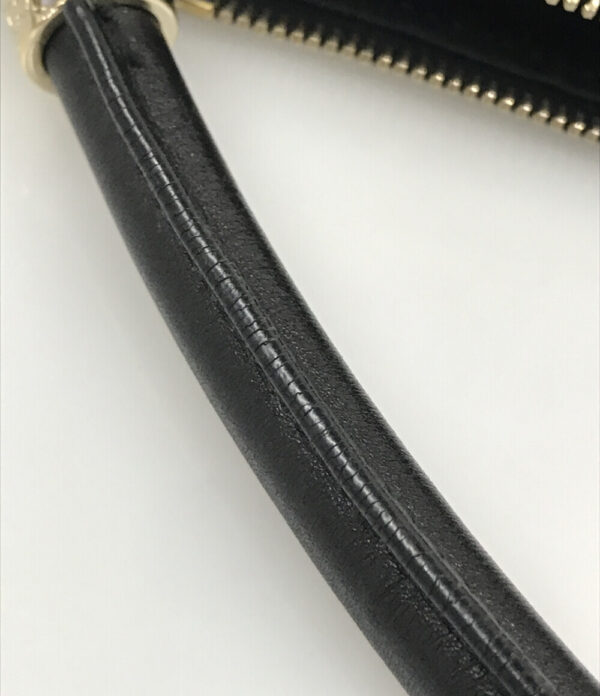 a166530007 6 Gucci Leather Shoulder Bag Black