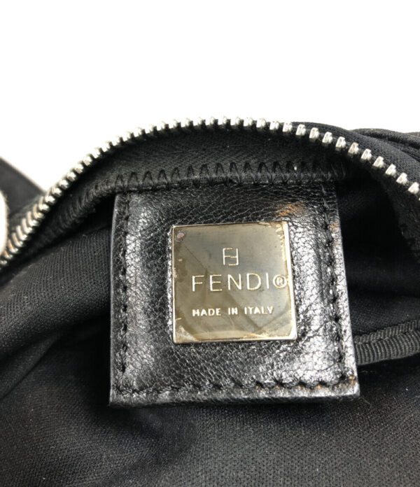 aol0093848 4 Fendi Shoulder Bag