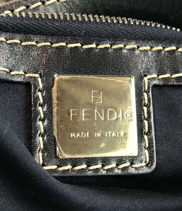 aol0112398 4 Fendi Tote Bag