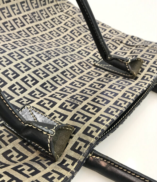 aol0112398 7 Fendi Tote Bag