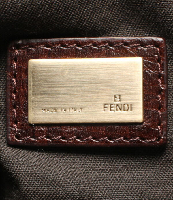 aol0114081 4 Fendi Zucca Handbag