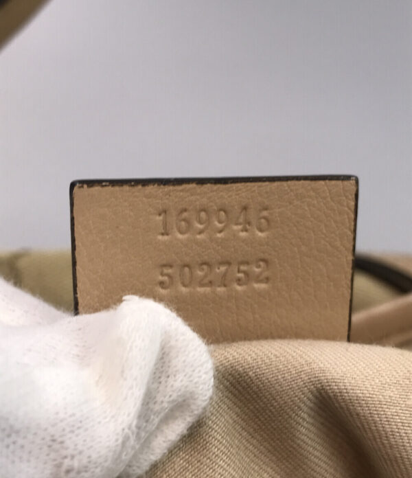 aol0119135 5 Gucci GG Tote Bag Canvas