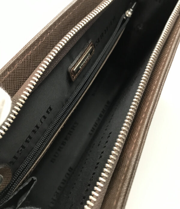 ati0277841 3 Burberry Shoulder Bag