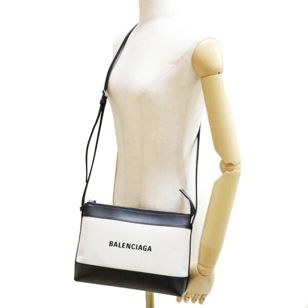 c21 7277 12 Balenciaga Shoulder Bag Leather Black Ivory