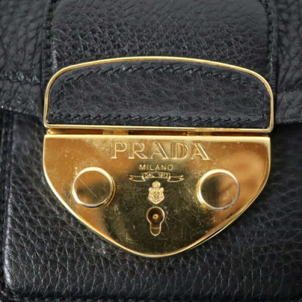 c24 670 7 Prada Tote Bag