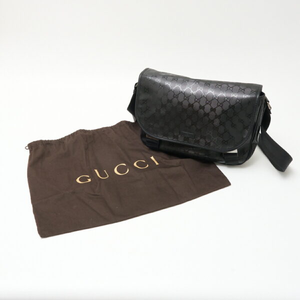 compass1711169237 Gucci GG Imprime Messenger Bag Black