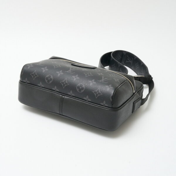 compass1715756780 Louis Vuitton Outdoor Messenger PM Shoulder Bag Taiga Leather Monogram Eclipse Black