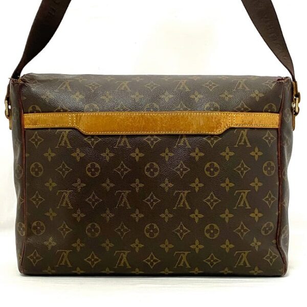 ec16574 4 Louis Vuitton Messenger Bag Monogram Canvas Brown