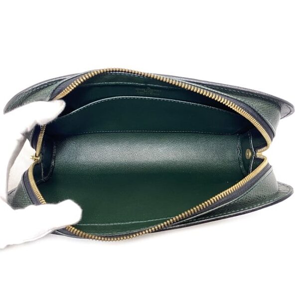 ec17400 7 Louis Vuitton Bag Taiga Leather Green