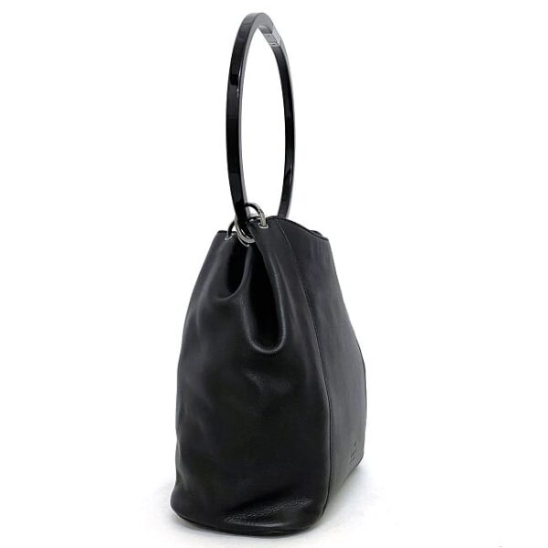 ec17708 2 Gucci Drawstring Handbag Leather Black