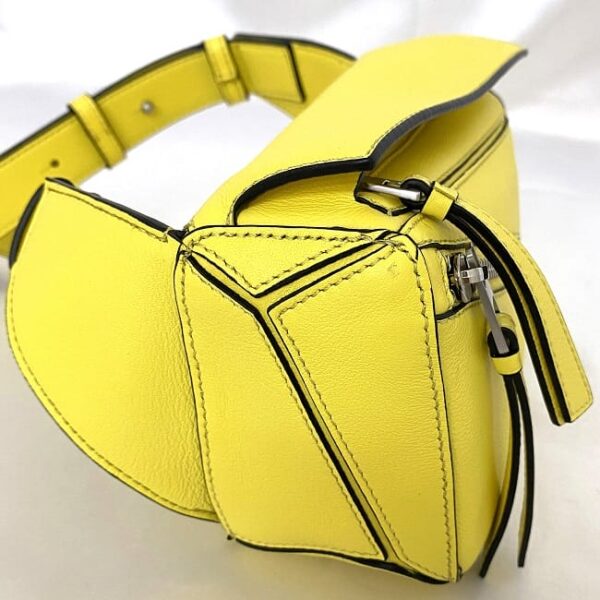 f 20616 8 Loewe Body Bag Leather Yellow