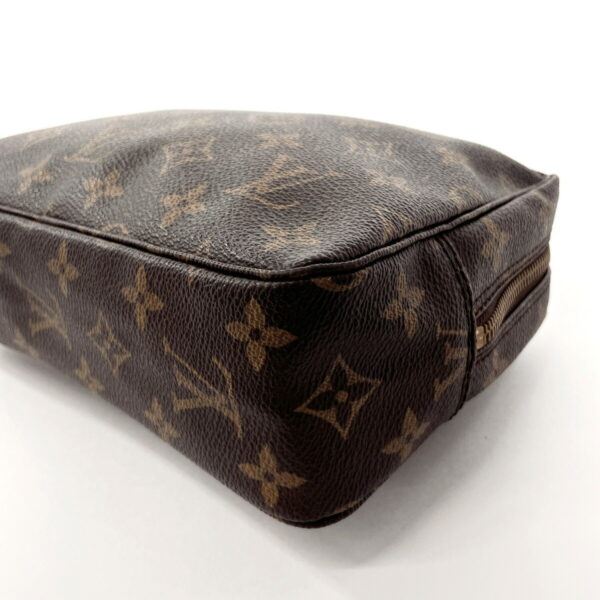 f3112977 6 Louis Vuitton True Toilette 23 Pouch Monogram Brown