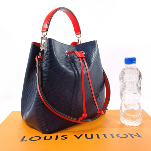 f3113081 2 Louis Vuitton Neonoe Shoulder Bag Epi Leather Navy