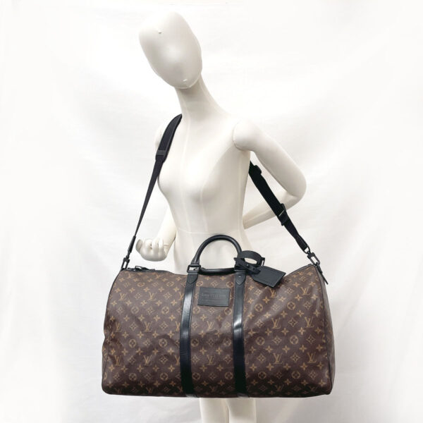 f4013898 10 Louis Vuitton Waterproof Keepall 55 Bag Monogram Brown