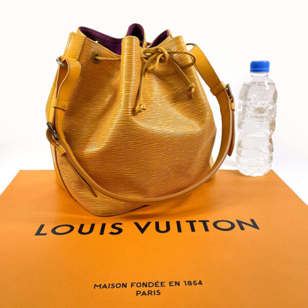 f4075238 2 Louis Vuitton Petit Noe Shoulder Bag Epi Leather Yellow