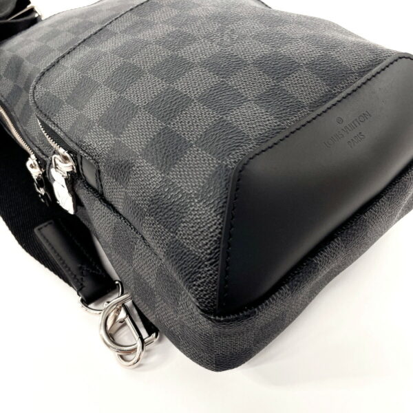 f4075278 5 Louis Vuitton Avenue Sling Bag Damier Graphite Black