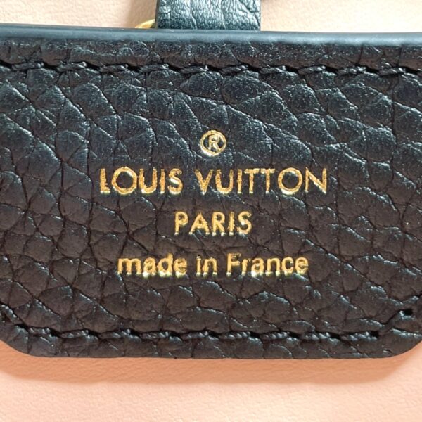 f4095698 10 Louis Vuitton Capucines BB Handbag Taurillon Black