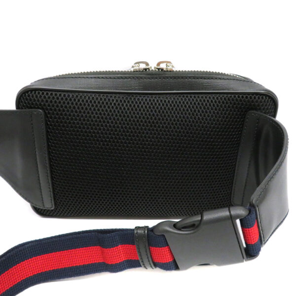 h2103210 2 Gucci Soft GG Supreme Belt Bag Leather Mesh Black Gray