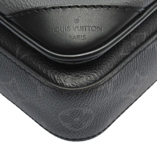 ik 00 0436981 010 Louis Vuitton Trio Messenger Eclipse Reverse Messenger Bag