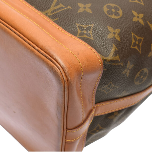 ik 00 0439724 5 Louis Vuitton Monogram Noe Shoulder Bag Brown