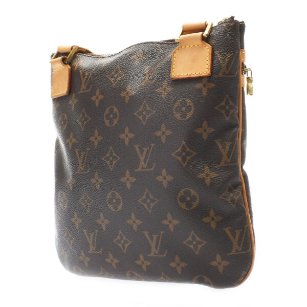 ik 00 0439872 02 Louis Vuitton Monogram Pochette Bosphore Shoulder Bag