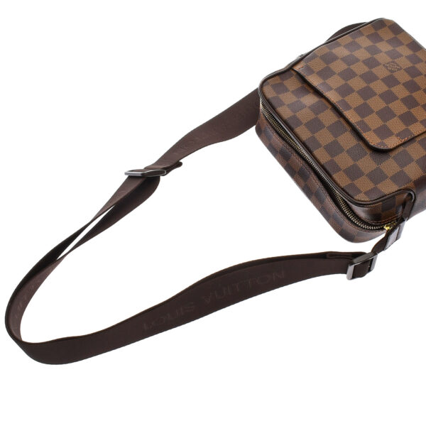 ik 00 0441025 02 Louis Vuitton Damier Olaf PM Shoulder Bag Ebene