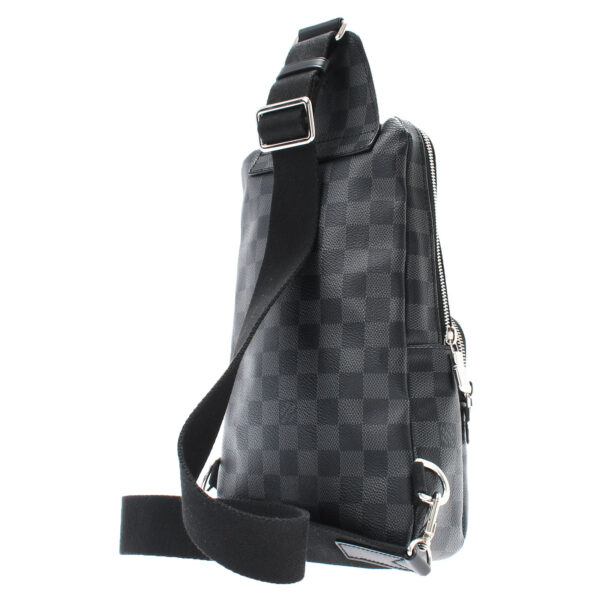 ik 00 0446106 01 Louis Vuitton Damier Graphite Avenue Sling Bag Black