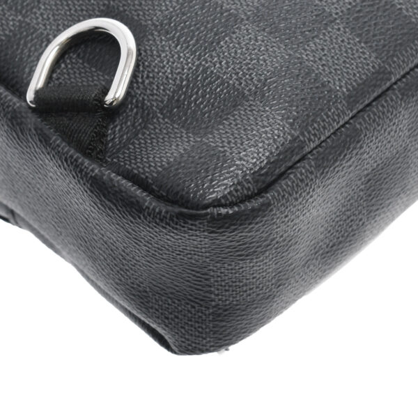 ik 00 0446417 07 Louis Vuitton Damier Graphite Avenue Sling Bag Black