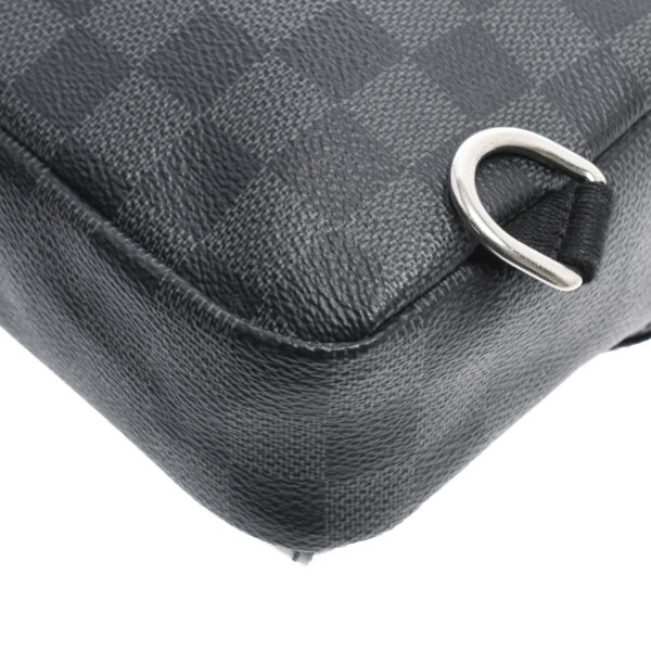 ik 00 0446417 08 Louis Vuitton Damier Graphite Avenue Sling Bag Black