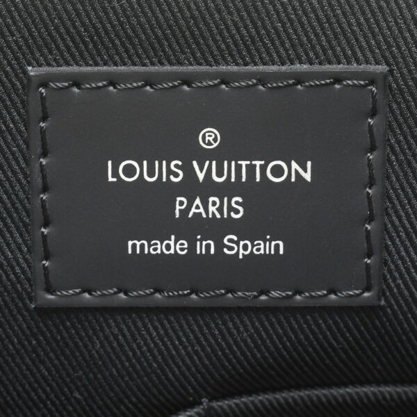 ik 00 0449600 09 Louis Vuitton Monogram Eclipse Messenger Explorer PM Shoulder Bag Black