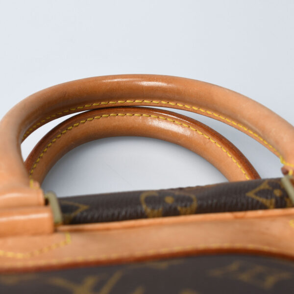 ik 00 0450847 5 Louis Vuitton Monogram Deauville Handbag Brown