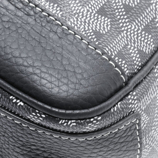 ik 00 0451070 05 Goyard Granblue Herringbone Shoulder Bag Calf Gray