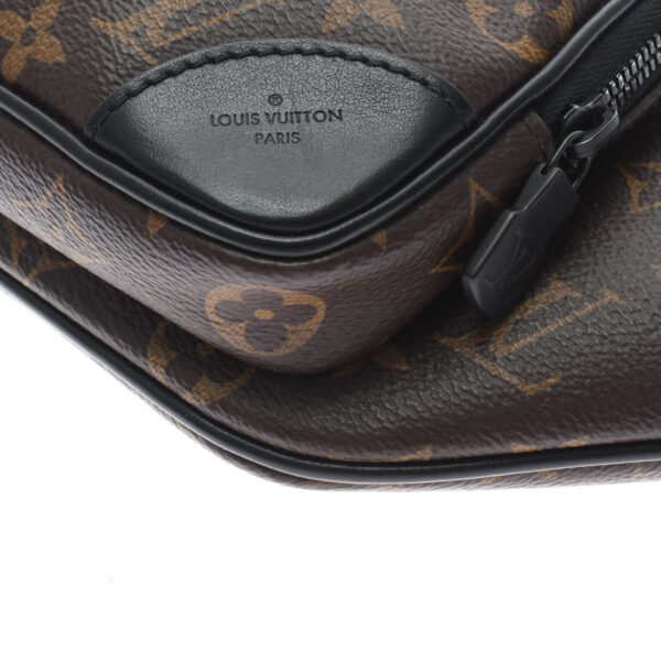 ik 00 0451091 5 Louis Vuitton Monogram Macassar Christopher Bum Bag Brown