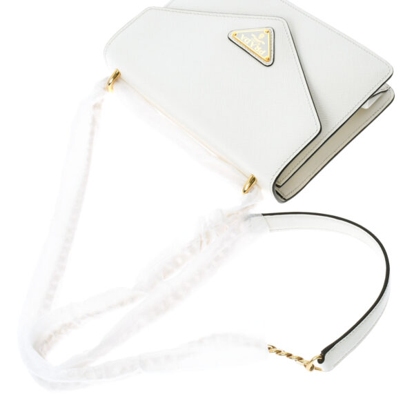 ik 00 0453094 02 Prada Patina Chain Shoulder Bag Saffiano Leather White