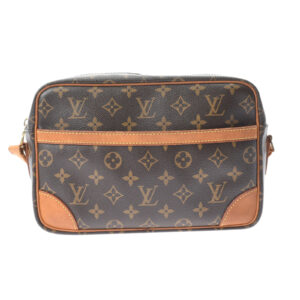 ik 00 0454322 1 Louis Vuitton Truth Accessory Pouch Damier Canvas Brown