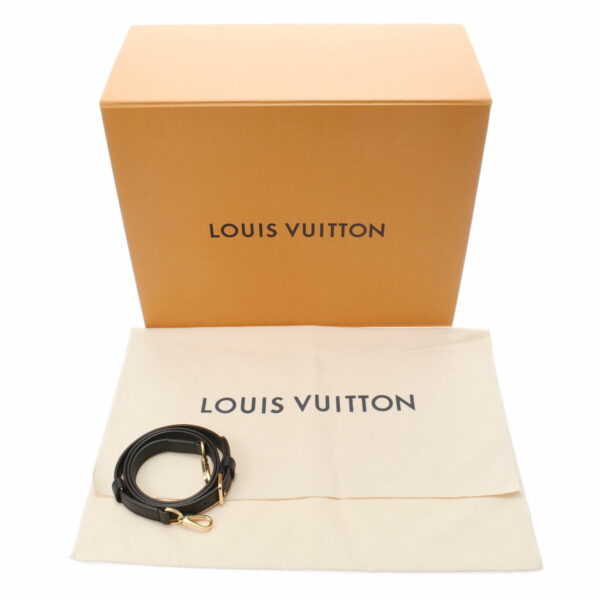 ik 00 0492913 18 Louis Vuitton Taurillon Capucines BB 2WAY Bag Noir