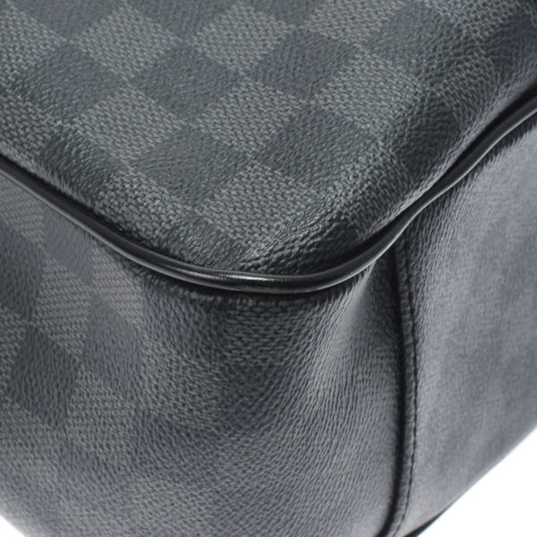 ik 00 0528109 6 Louis Vuitton Damier Graphite Tadao Tote Bag Black Gray