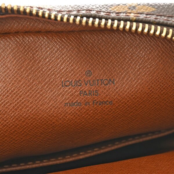 ik 00 0613986 15 Louis Vuitton Danube Shoulder Bag Monogram Canvas Brown