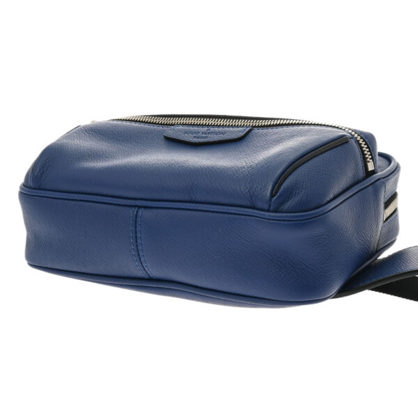 ik 00 0614505 5 Louis Vuitton Taigarama Bum Outdoor Body Bag Cobalt