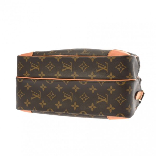 ik 00 0614686 5 Louis Vuitton Nile Shoulder Bag Monogram Canvas Brown