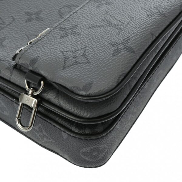 ik 00 0616331 8 Louis Vuitton Trio Messenger Bag Monogram Eclipse Canvas Black