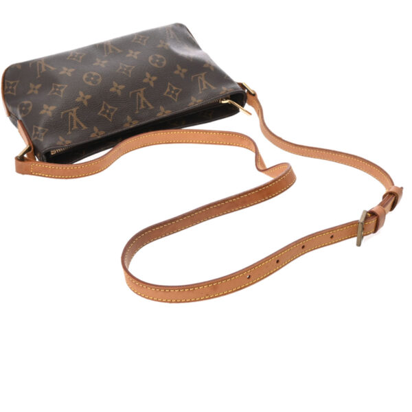 ik 00 0619847 4 Louis Vuitton Trotter Shoulder Bag Monogram Brown